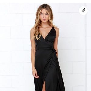 Lulu’s black maxi dress